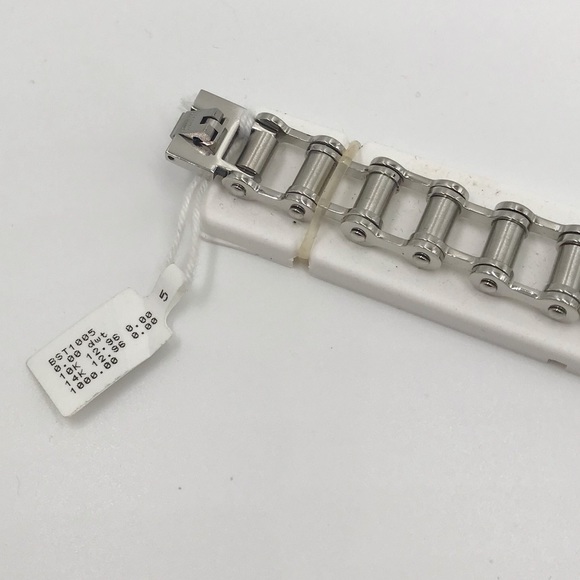 Men’s Silver Stainless Steel Bike Chain Bracelet - Picture 3 of 4